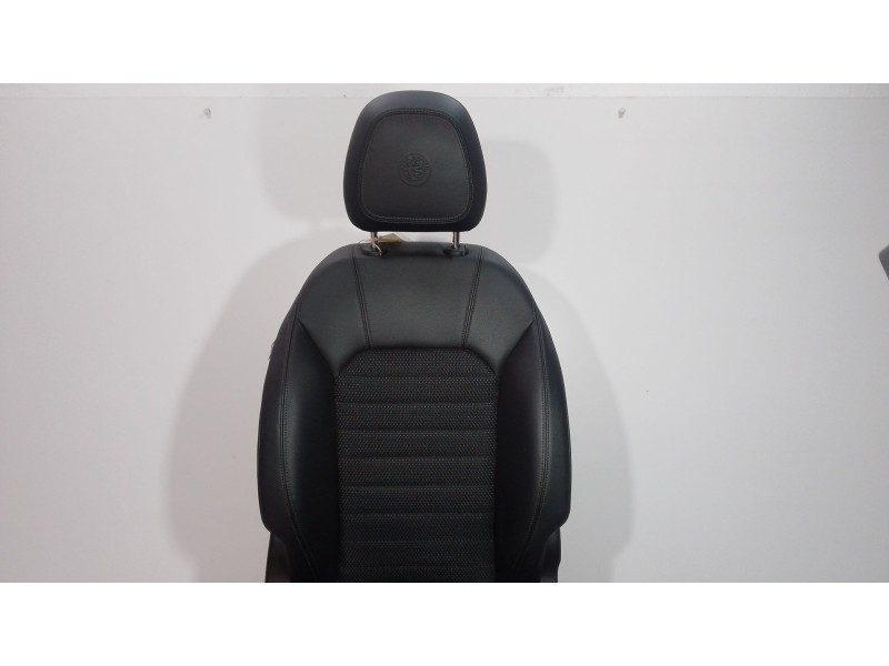 Recambio de asiento delantero derecho para alfa romeo stelvio (949_) 2.0 q4 (949.axf2a) referencia OEM IAM CUERO Y TELA  