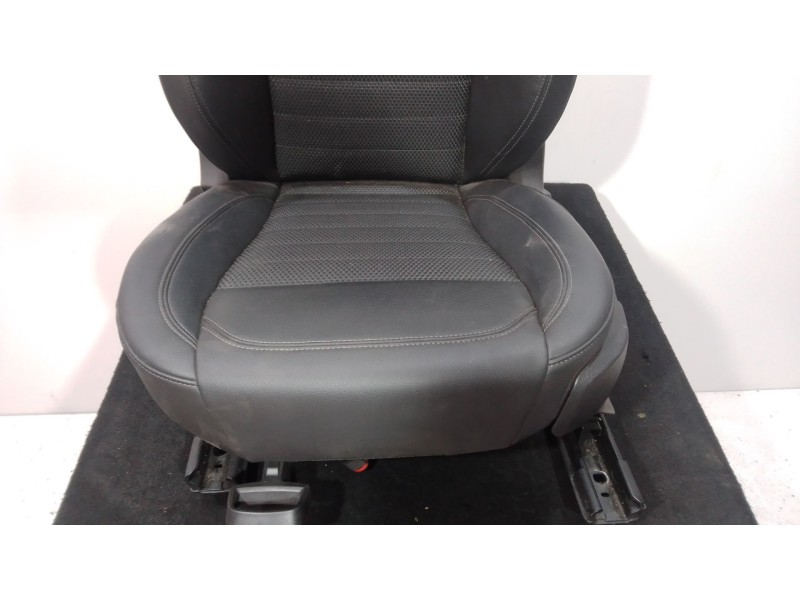 Recambio de asiento delantero izquierdo para alfa romeo stelvio (949_) 2.0 q4 (949.axf2a) referencia OEM IAM 635289 TELA Y CUERO