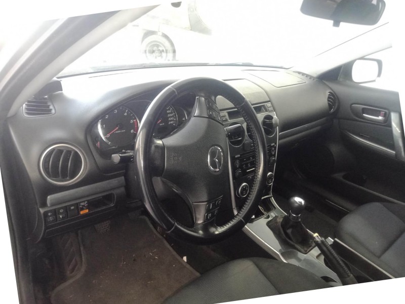 mazda 6 sedán (gg) del año 2006