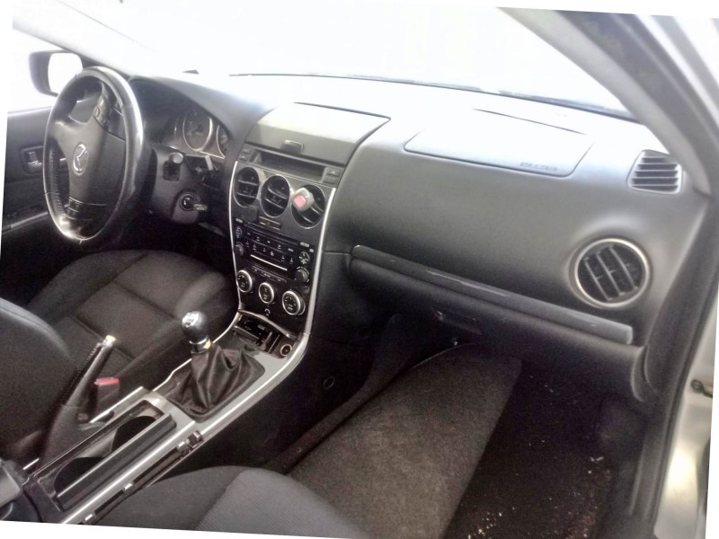 mazda 6 sedán (gg) del año 2006