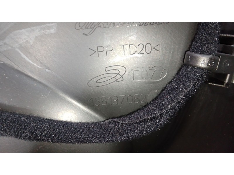 Recambio de guarnecido puerta delantera izquierda para alfa romeo stelvio (949_) 2.0 q4 (949.axf2a) referencia OEM IAM   