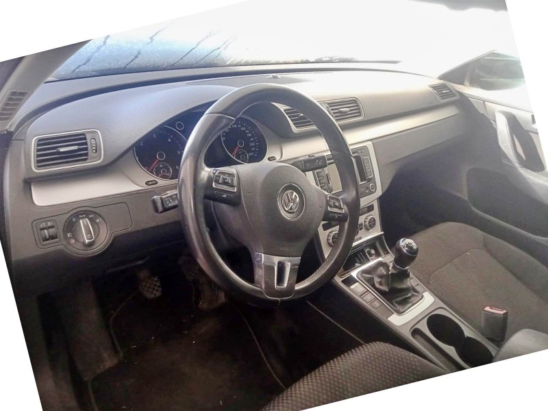 volkswagen passat b7 (362) del año 2013
