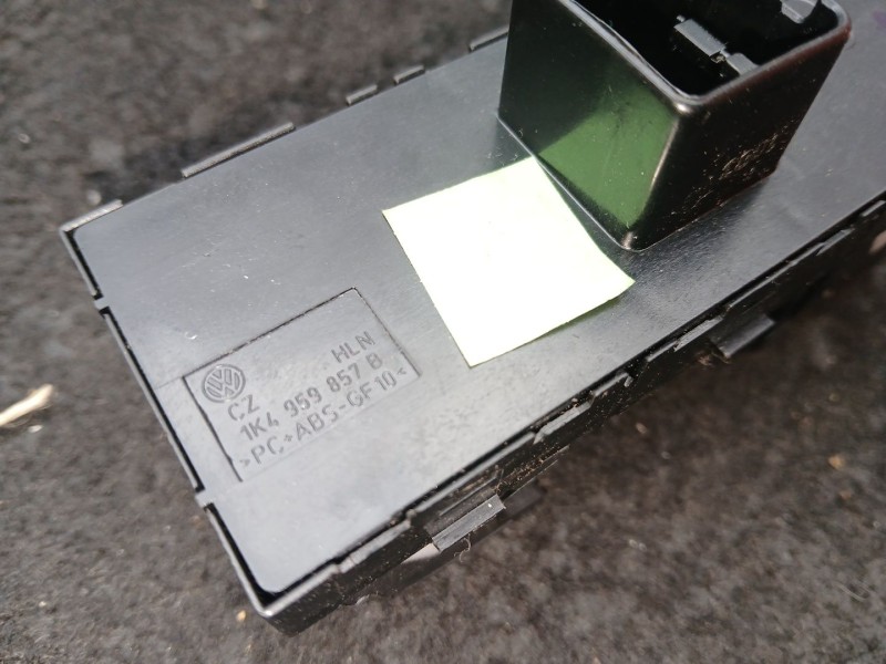 Recambio de mando elevalunas delantero izquierdo para volkswagen passat b7 (362) 2.0 tdi referencia OEM IAM 1K4959857B  