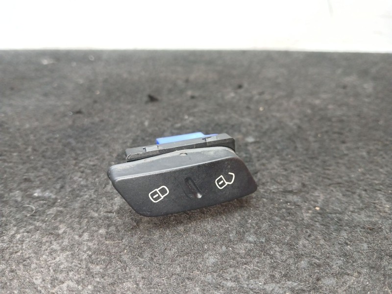Recambio de mando cierre centralizado para volkswagen passat b7 (362) 2.0 tdi referencia OEM IAM 3AA962125  