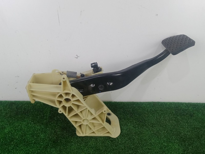 Recambio de pedal freno para bmw 6 gran coupe (f06) 640 d referencia OEM IAM 35116782665 4.PINES 