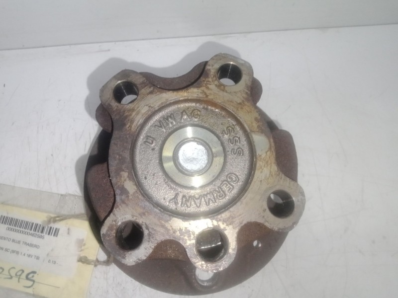 Recambio de rodamiento buje trasero para seat leon sc (5f5) 1.4 16v tsi referencia OEM IAM  IZQUIERDO DERECHO