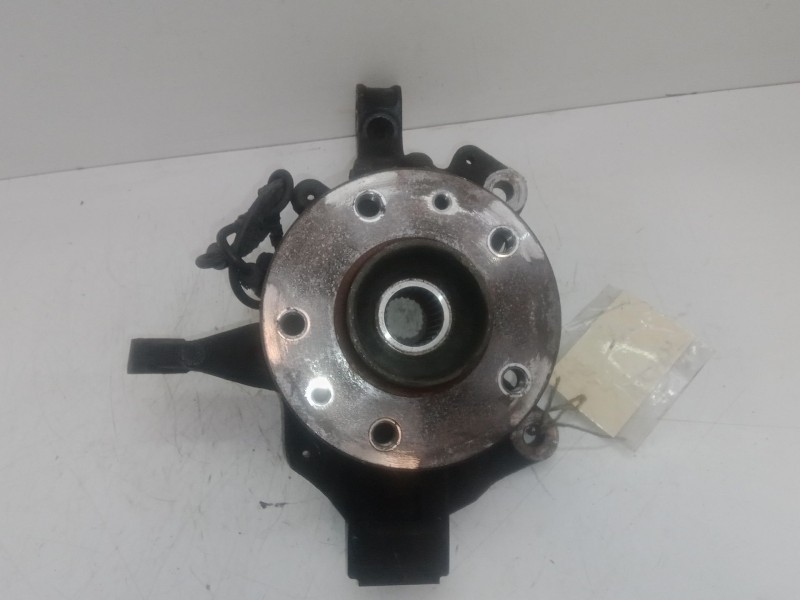Recambio de mangueta delantera derecha para renault scenic iii 1.5 dci diesel fap referencia OEM IAM   