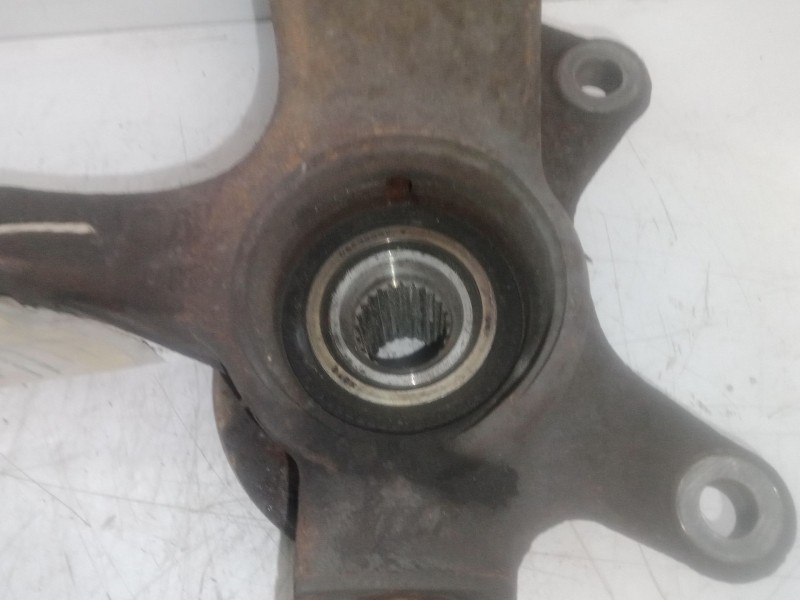 Recambio de mangueta delantera izquierda para peugeot 107 1.0 cat (384f) referencia OEM IAM 432130H010  