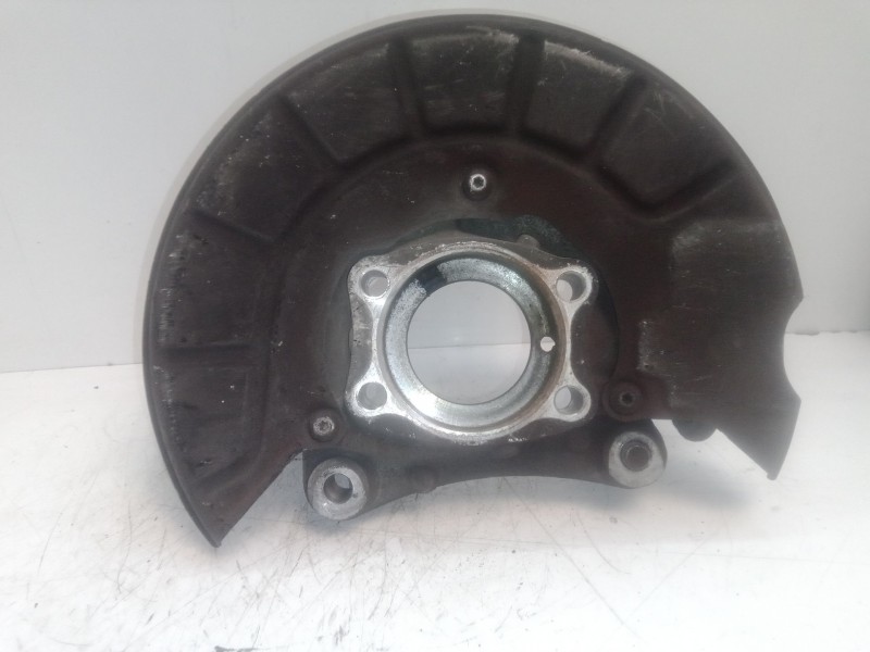 Recambio de mangueta delantera izquierda para volkswagen passat berlina (3c2) 2.0 tdi referencia OEM IAM   