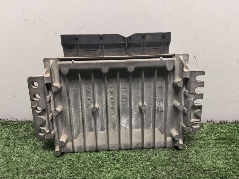 Recambio de centralita motor uce para mini mini (r50, r53) one referencia OEM IAM 1214751458701 - S118012001 S83293 SIEMENS