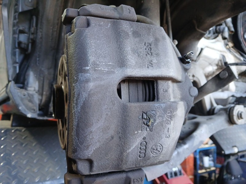 Recambio de pinza freno delantera derecha para volkswagen passat b7 (362) 2.0 tdi referencia OEM IAM   