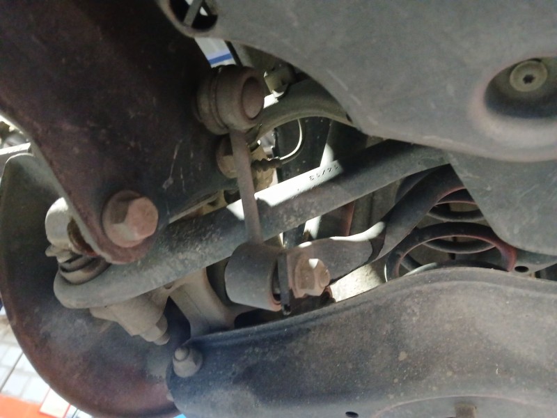 Recambio de brazo suspension inferior trasero derecho para volkswagen passat b7 (362) 2.0 tdi referencia OEM IAM   