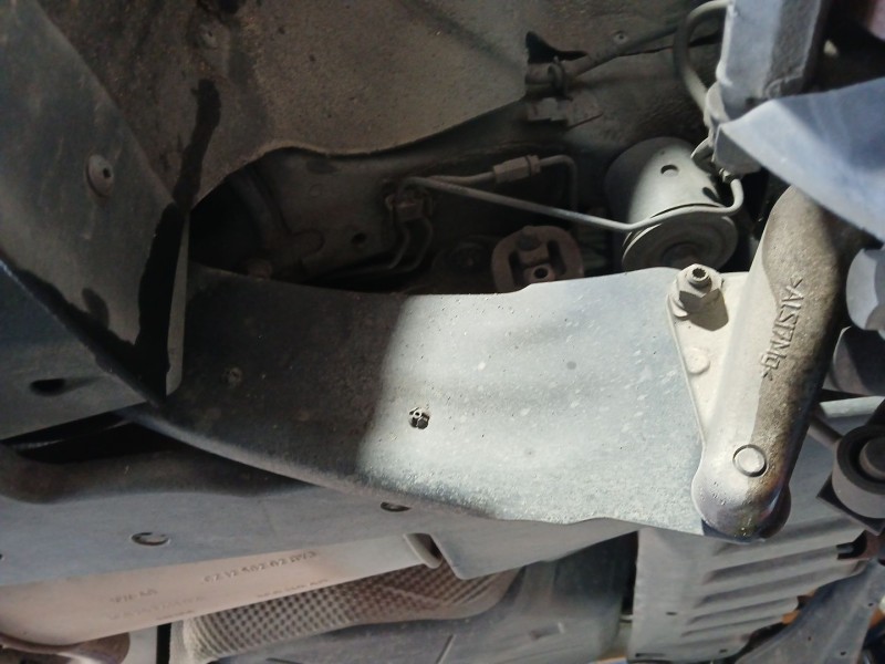 Recambio de brazo suspension inferior trasero izquierdo para volkswagen passat b7 (362) 2.0 tdi referencia OEM IAM   
