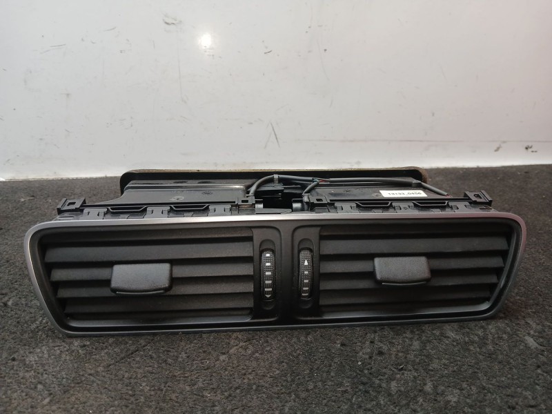 Recambio de aireador delantero central para volkswagen passat b7 (362) 2.0 tdi referencia OEM IAM 3AB819728A TRW 