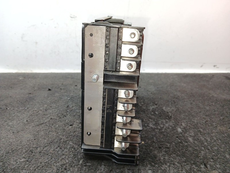 Recambio de caja reles / fusibles para volkswagen passat b7 (362) 2.0 tdi referencia OEM IAM 3C0937125A - 3C212120280313 - 63595