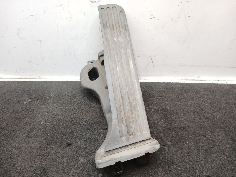 Recambio de potenciometro pedal para volkswagen passat b7 (362) 2.0 tdi referencia OEM IAM 1K1721503AT  