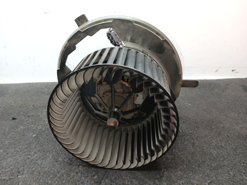 Recambio de motor calefaccion para volkswagen passat b7 (362) 2.0 tdi referencia OEM IAM 3C1820015T - CZ0160600869  