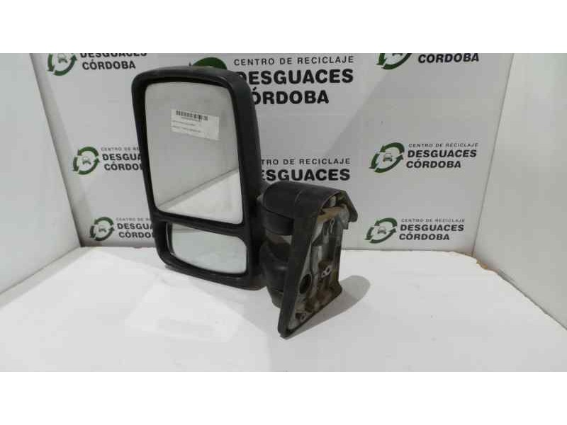 Recambio de retrovisor izquierdo para renault trafic (desde 5.89) referencia OEM IAM  MANUAL NEGRO PLASTICO