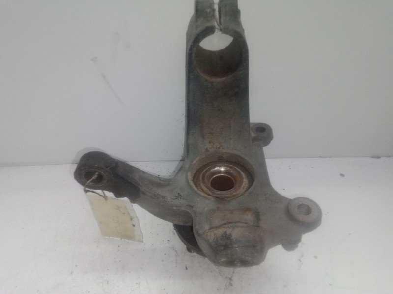 Recambio de mangueta delantera izquierda para land rover freelander (lr2) 2.2 td4 cat referencia OEM IAM   