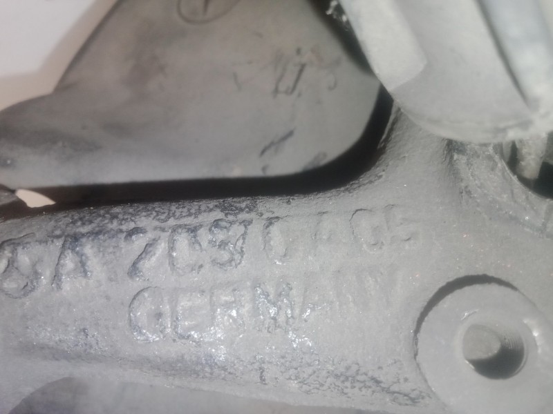 Recambio de mangueta trasera derecha para mercedes-benz clase c (w203) berlina 2.2 cdi cat referencia OEM IAM   