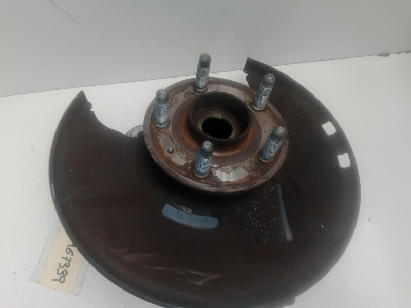 Recambio de mangueta delantera derecha para opel insignia sports tourer 2.0 cdti cat referencia OEM IAM   