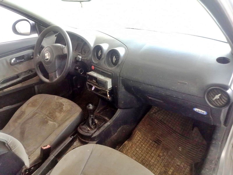 seat ibiza iii (6l1) del año 2002