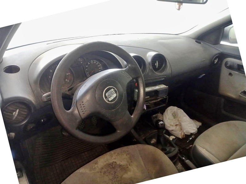 seat ibiza iii (6l1) del año 2002