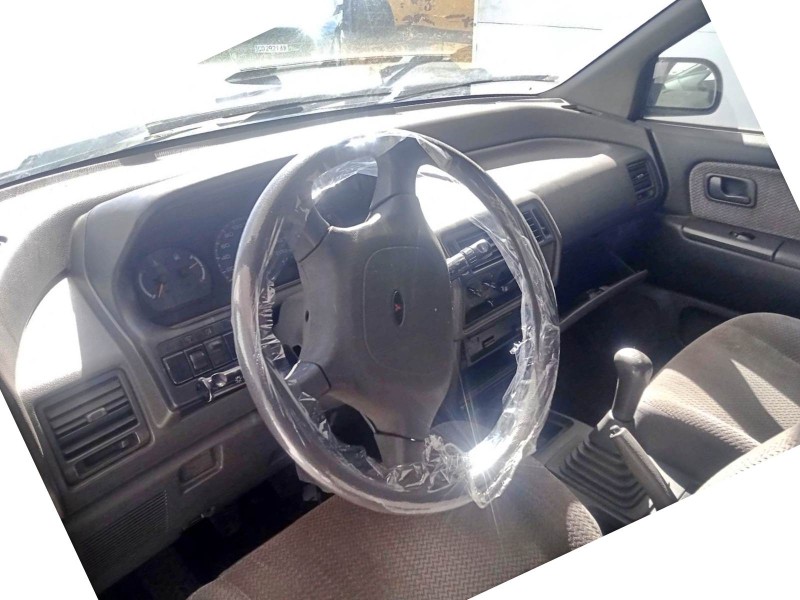 mitsubishi space wagon (n3_w, n4_w) del año 1997