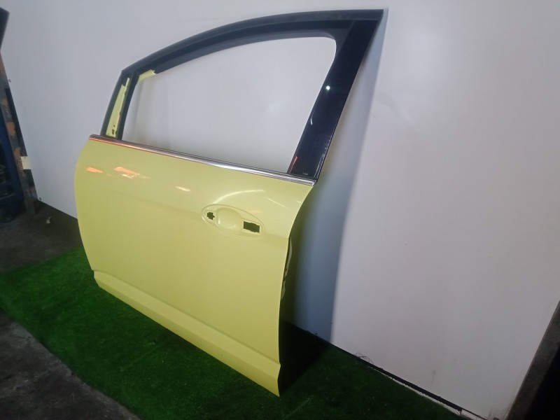Recambio de puerta delantera izquierda para ford c-max 2.0 tdci cat referencia OEM IAM   