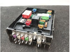 Recambio de caja reles / fusibles para audi a3 (8p1) 2.0 tdi 16v referencia OEM IAM 1K0937125A  