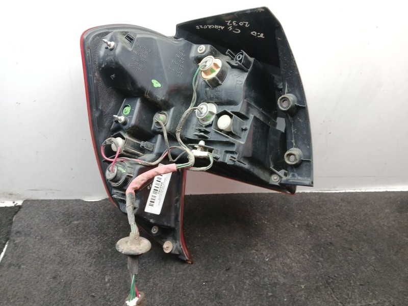 Recambio de piloto trasero derecho para citroën c4 aircross 1.8 hdi 150 referencia OEM IAM .  