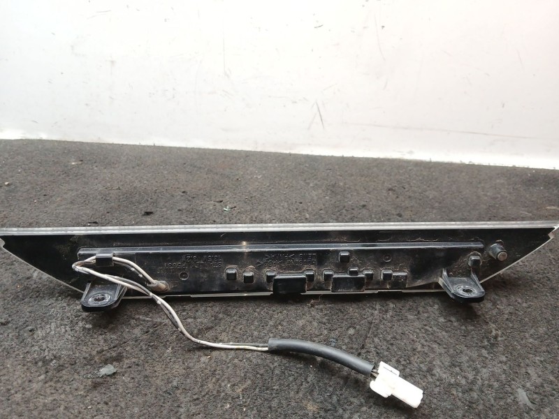 Recambio de luz central de freno para citroën c4 aircross 1.8 hdi 150 referencia OEM IAM .  