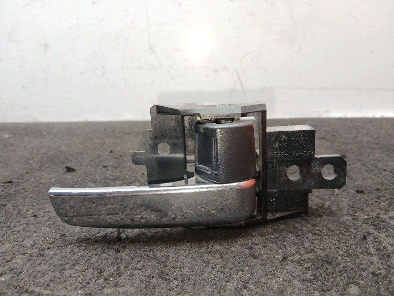 Recambio de maneta interior delantera derecha para citroën c4 aircross 1.8 hdi 150 referencia OEM IAM 120207 CROMADA 