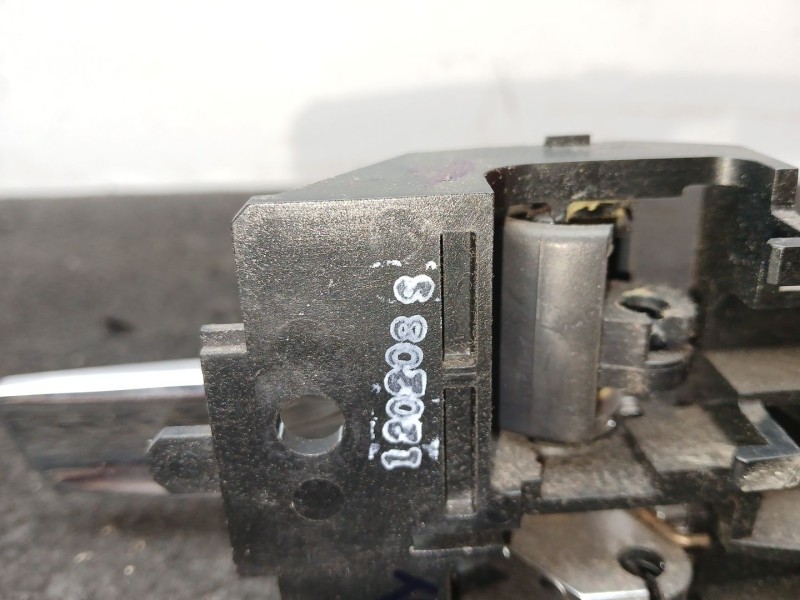 Recambio de maneta interior delantera izquierda para citroën c4 aircross 1.8 hdi 150 referencia OEM IAM 120208S CROMADA 