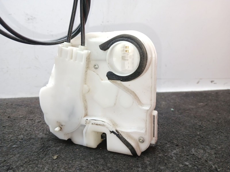 Recambio de cerradura puerta trasera derecha para citroën c4 aircross 1.8 hdi 150 referencia OEM IAM . 2 PINES 