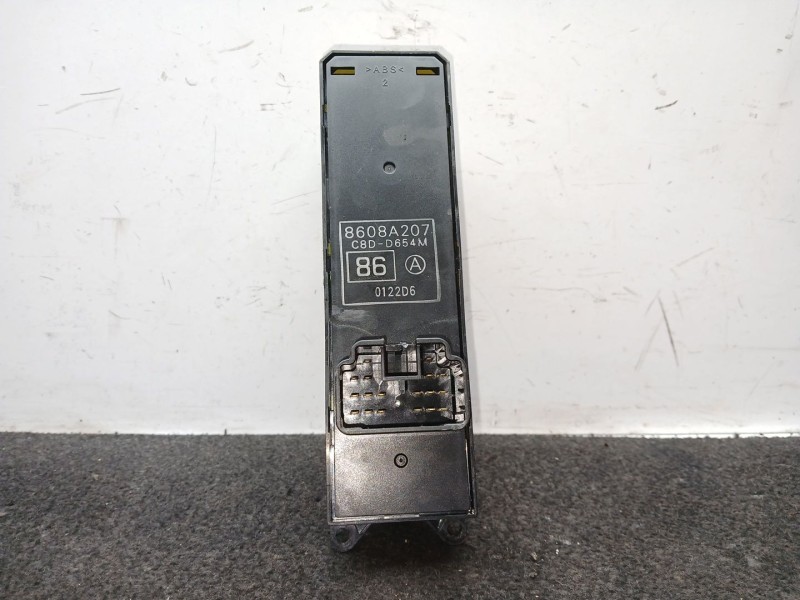 Recambio de mando elevalunas delantero izquierdo para citroën c4 aircross 1.8 hdi 150 referencia OEM IAM 8608A207 - C8DD654M - 0