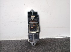 Recambio de mando elevalunas trasero derecho para citroën c4 aircross 1.8 hdi 150 referencia OEM IAM MR587944 - 1612D4   2