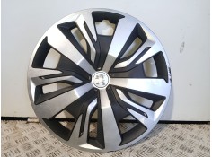 Recambio de tapacubos para peugeot 2008 ii (ud_, us_, uy_, uj_, ur_, uc_) 1.5 bluehdi 110 (udyhsk) referencia OEM IAM   GRIS/NEG