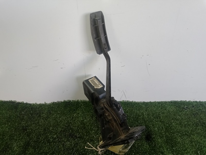 Recambio de potenciometro pedal para ford transit, caja cerr. largo 95 2.5 diesel referencia OEM IAM Q1D09149276  