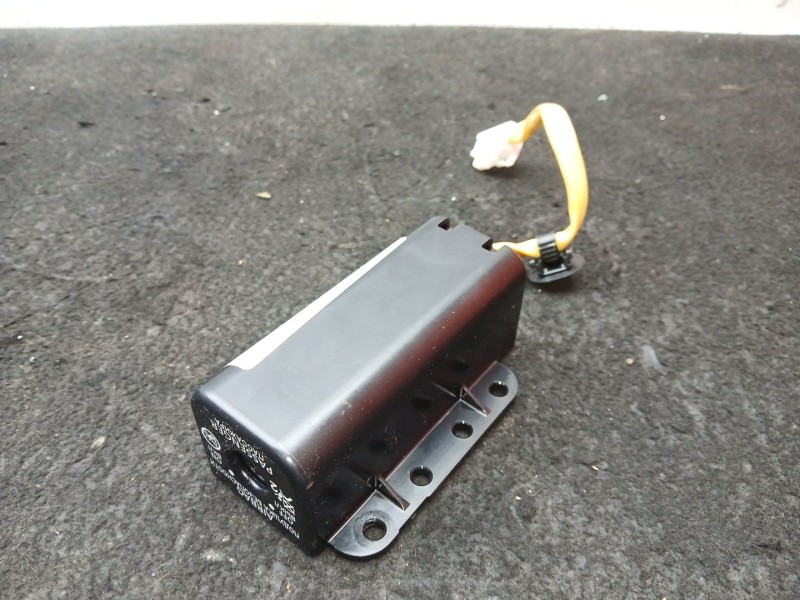 Recambio de mando airbag para citroën c4 aircross 1.8 hdi 150 referencia OEM IAM 8610A124  