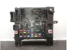 Recambio de caja reles / fusibles para citroën c4 aircross 1.8 hdi 150 referencia OEM IAM 8637A644 - 51945JS03 - L8637002A - 500