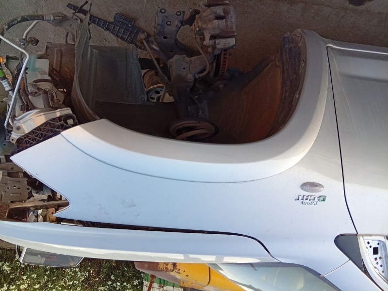Recambio de aleta delantera derecha para toyota rav 4 iii (_a3_) 2.2 d 4wd (ala30_) referencia OEM IAM   