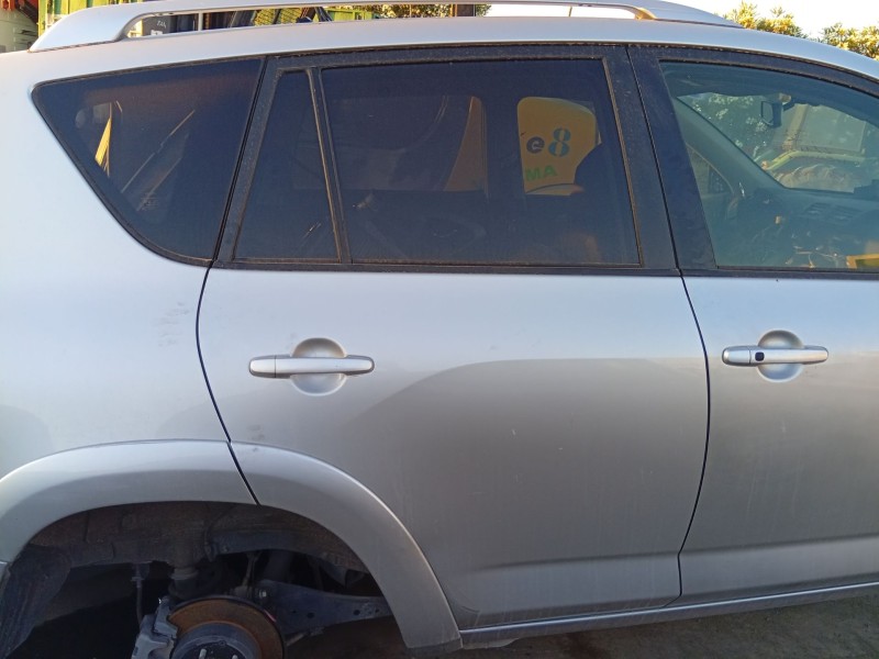 Recambio de puerta trasera derecha para toyota rav 4 iii (_a3_) 2.2 d 4wd (ala30_) referencia OEM IAM   