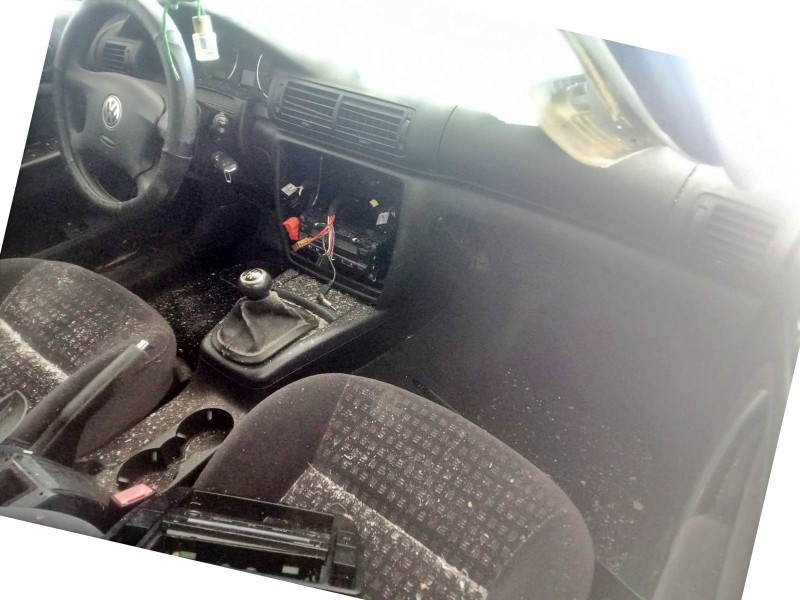 volkswagen passat b5 (3b2) del año 2002