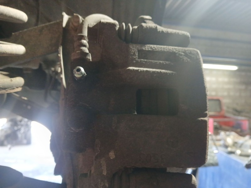 Recambio de pinza freno trasera derecha para citroën c4 aircross 1.8 hdi 150 awc referencia OEM IAM   