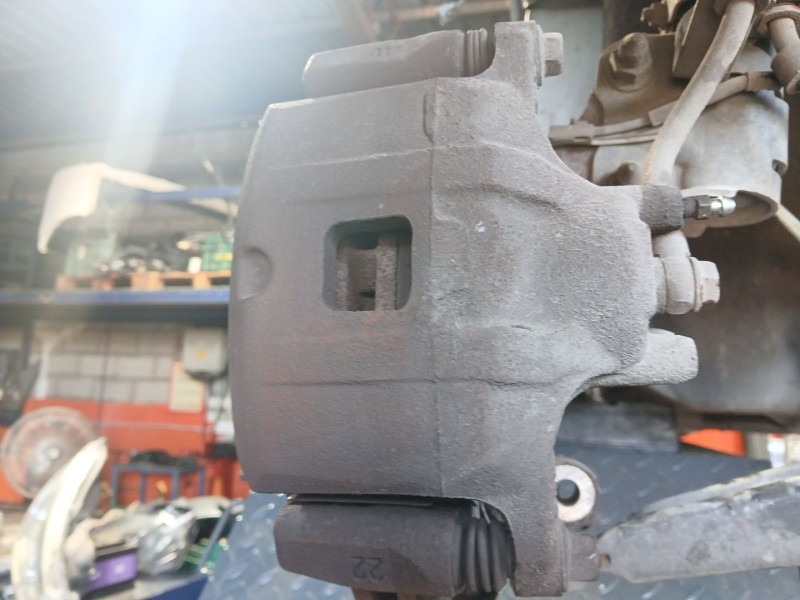 Recambio de pinza freno delantera derecha para citroën c4 aircross 1.8 hdi 150 awc referencia OEM IAM   
