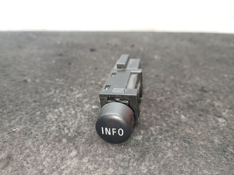 Recambio de interruptor para citroën c4 aircross 1.8 hdi 150 awc referencia OEM IAM . INFO 