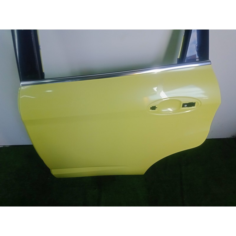 Recambio de puerta trasera izquierda para ford c-max 2.0 tdci cat referencia OEM IAM   