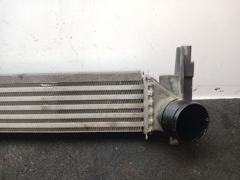 Recambio de intercooler para seat ibiza iv st (6j8, 6p8) 1.6 tdi referencia OEM IAM R4642004 BEHR 635X85