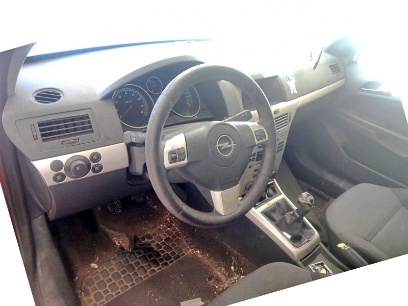 opel astra h (a04) del año 2007
